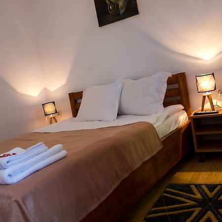 Casa Arbo Otel Călimăneşti Dış mekan fotoğraf