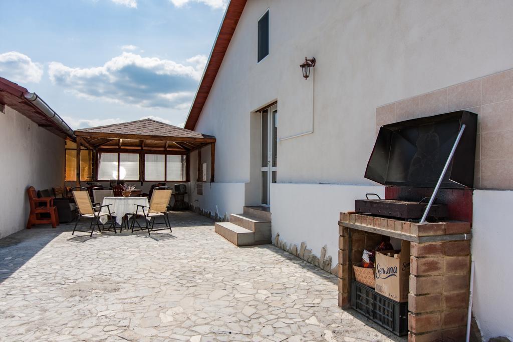 Casa Arbo Otel Călimăneşti Dış mekan fotoğraf