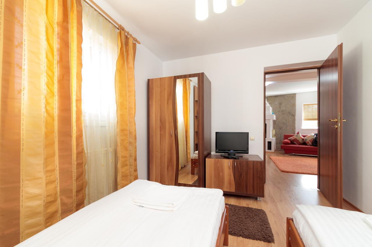 Casa Arbo Otel Călimăneşti Dış mekan fotoğraf